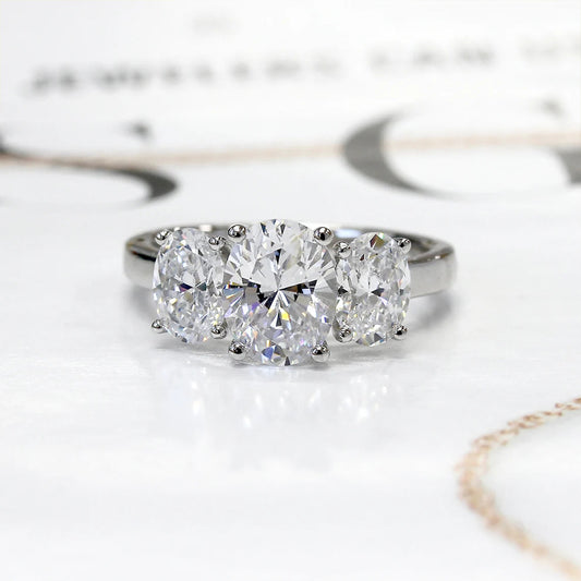 Light Luxury Oval Ring for Couples